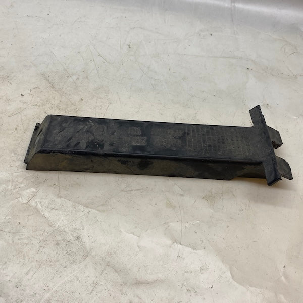 Chevrolet Camaro Arka Tampon Braketi 23281500 16-24 En Uygun Oto Parça