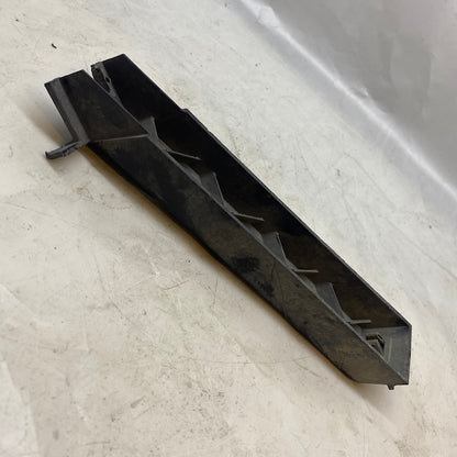 Chevrolet Camaro Arka Tampon Braketi 23281500 16-24 En Uygun Oto Parça