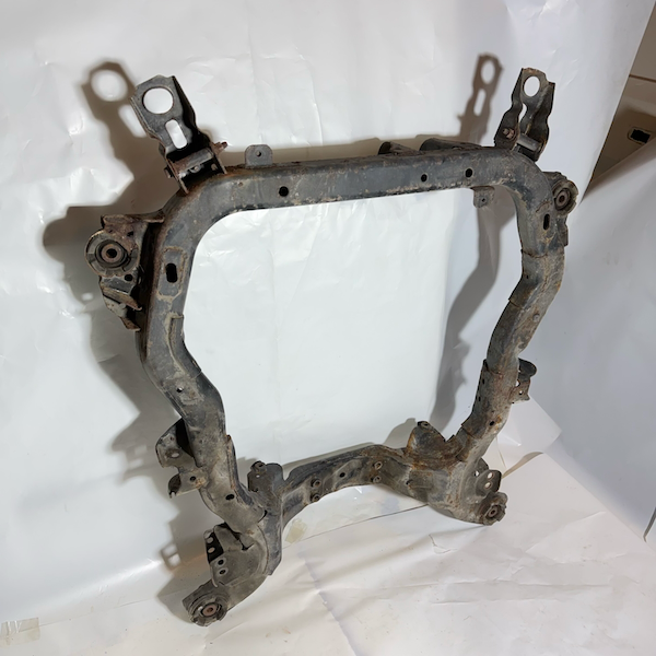 Chevrolet Captiva Motor Traversi Beşiği Orijinal Çıkma En Uygun Oto Parça