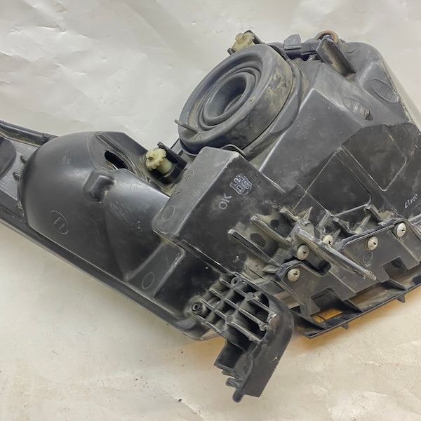 Chevrolet Cruze Sol Far Orijinal Çıkma En Uygun Oto Parça