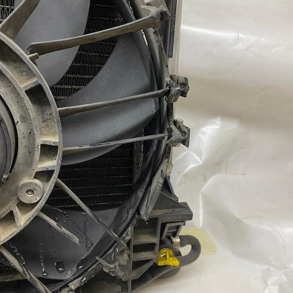 Chrysler 300C 2.7/3.0 Radyatör Takımı Orijinal Çıkma En Uygun Oto Parça