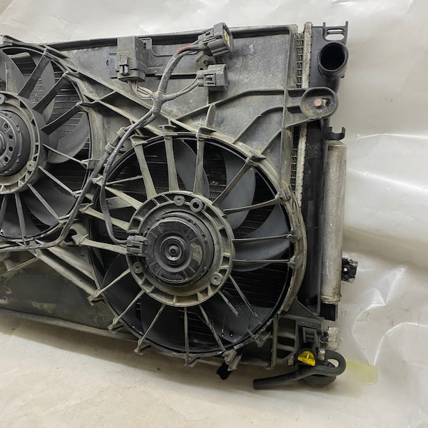 Chrysler 300C 2.7/3.0 Radyatör Takımı Orijinal Çıkma En Uygun Oto Parça