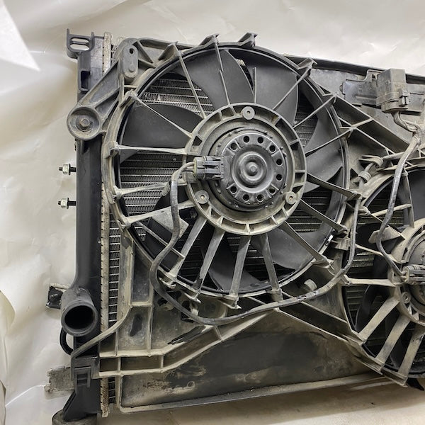 Chrysler 300C 2.7/3.0 Radyatör Takımı Orijinal Çıkma En Uygun Oto Parça