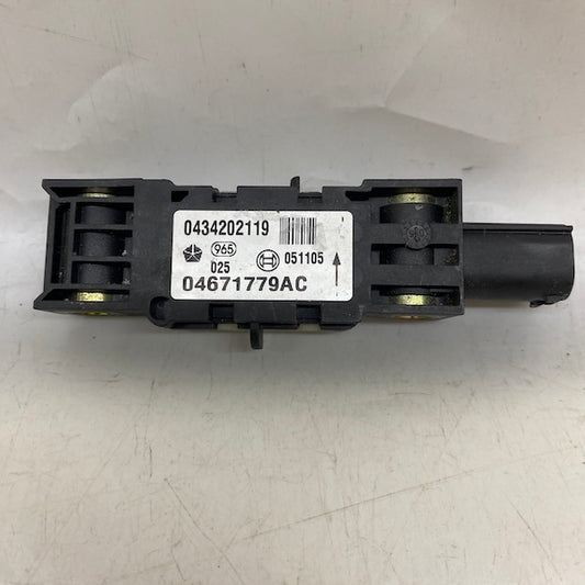 Chrysler 300C Darbe Sensörü 0434202119 / 0434202120 Orijinal Çıkma 05-10