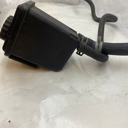 Chrysler 300C Direksiyon Yağ Dolum Kabı 04788345AC