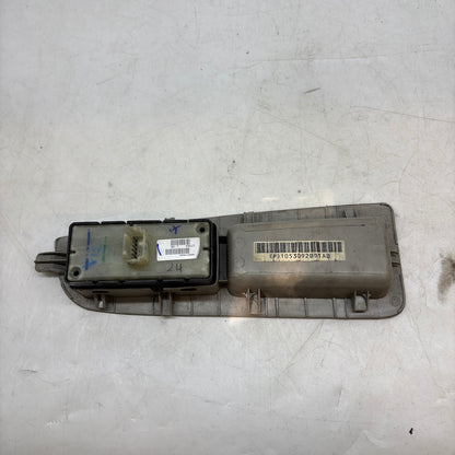Chrysler 300C Sağ Ön Cam Açma Düğmesi Orijinal 04602786AA 2005-2010