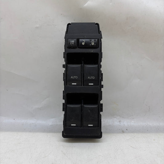 Chrysler 300C Sol Ön Kapı Cam Kontrol Düğmesi - 04600278LAA (2005-2010) Orijinal Çıkma