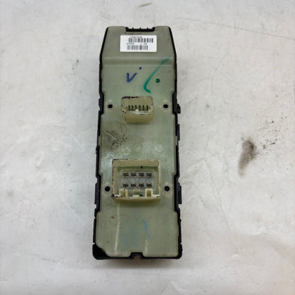 Chrysler 300C Sol Ön Kapı Cam Kontrol Düğmesi - 04600278LAA (2005-2010) Orijinal Çıkma
