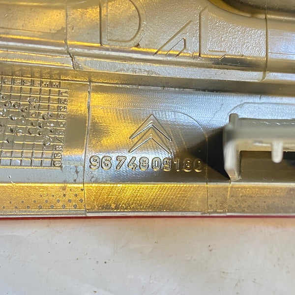 Citroen C-Elysee Sağ Stop 12-16 0285910121 Sıfır Orijinal En Uygun Oto Parça