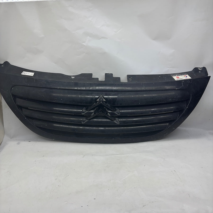 Citroen C3 Ön Panjur 9647156780