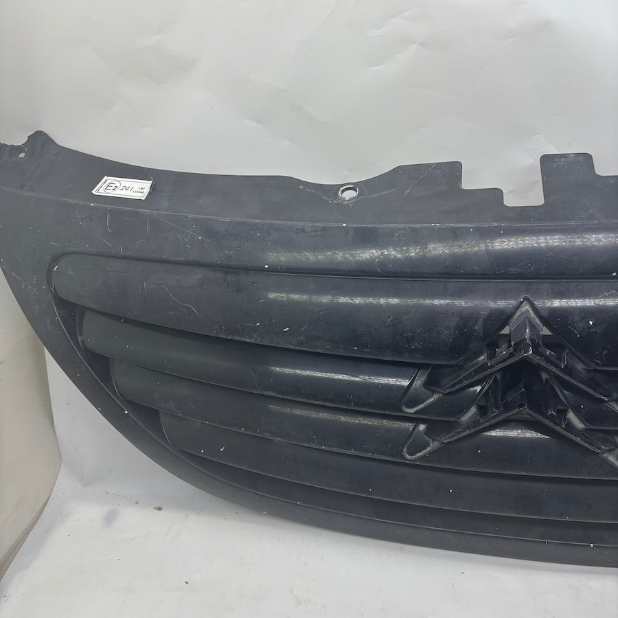 Citroen C3 Ön Panjur 9647156780