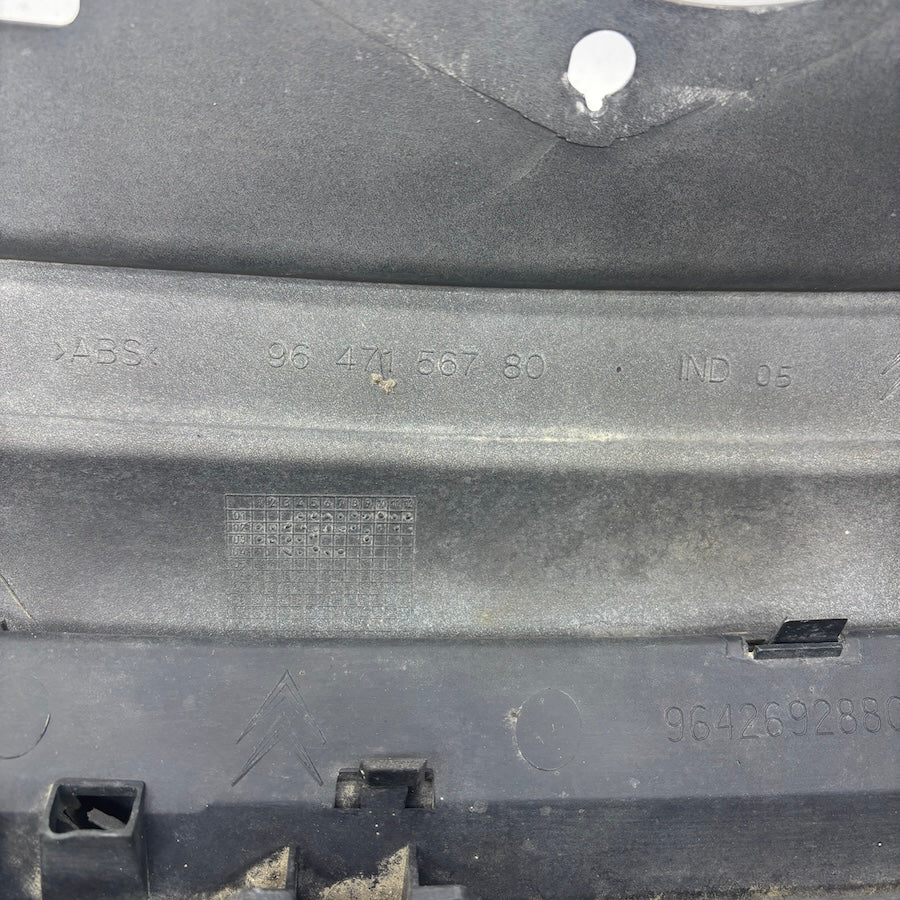 Citroen C3 Ön Panjur 9647156780