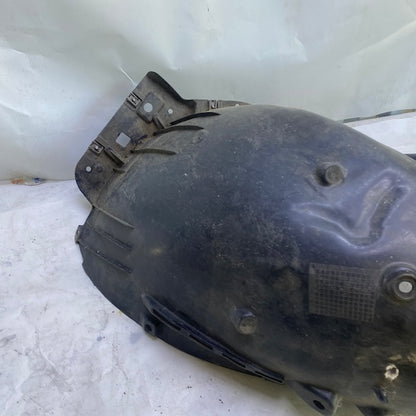 Citroen DS7 Ön Sol Çamurluk Davlumbazı 9822313680