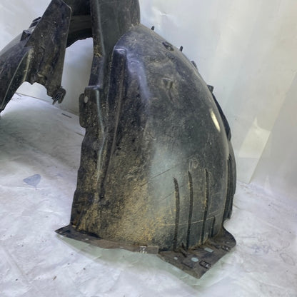 Citroen DS7 Ön Sol Çamurluk Davlumbazı 9822313680