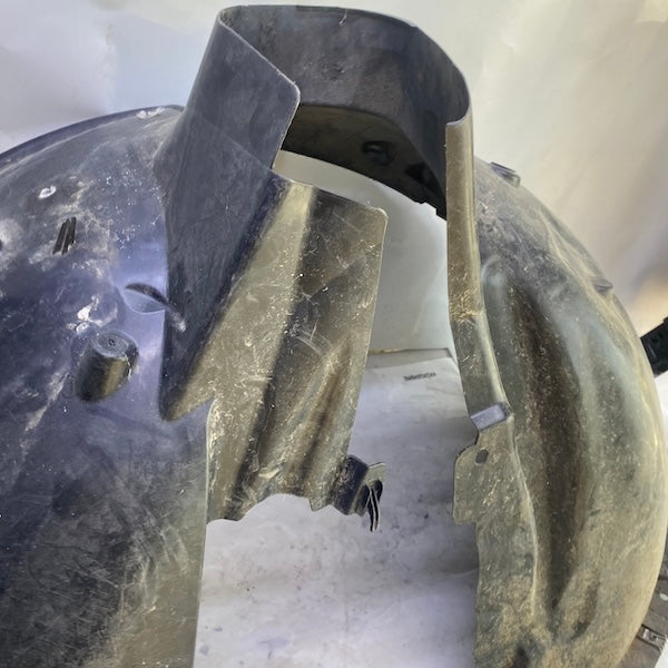 Citroen DS7 Ön Sol Çamurluk Davlumbazı 9822313680