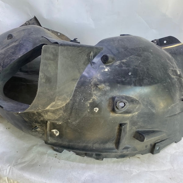 Citroen DS7 Ön Sol Çamurluk Davlumbazı 9822313680