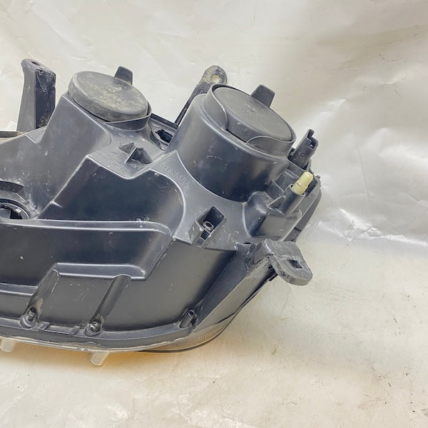 Dacia Duster Sağ Far Halojen 13-17 260105828 Orijinal Çıkma En Uygun Oto Parça