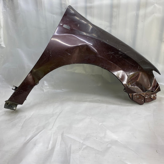 Dacia Sandero 2 Ön Çamurluk 631005522R Orijinal Çıkma 2013-2017