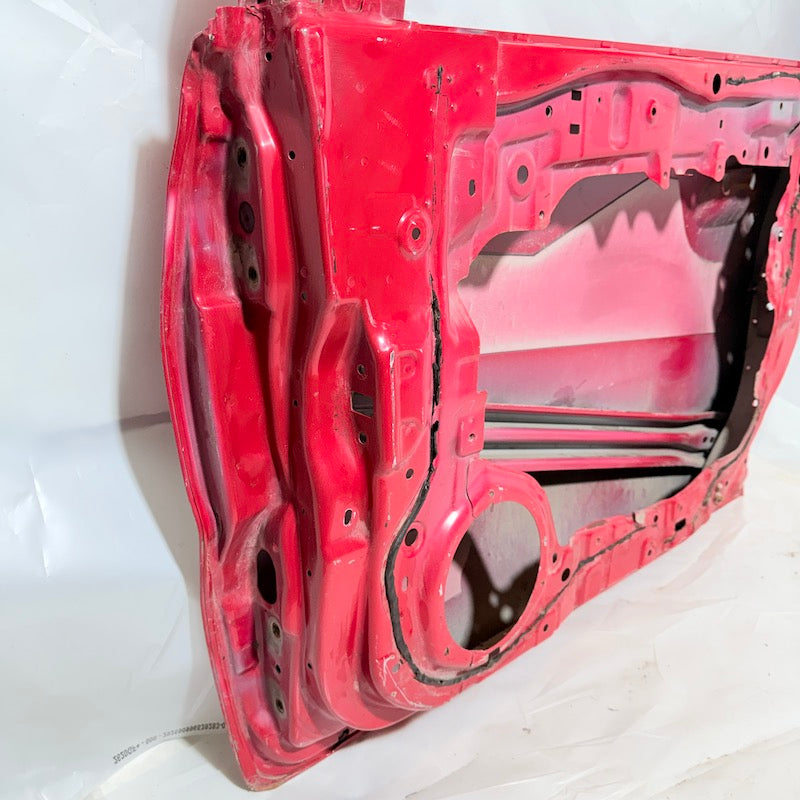 Daihatsu Cuore Sağ Ön Kapı En Uygun Oto Parça