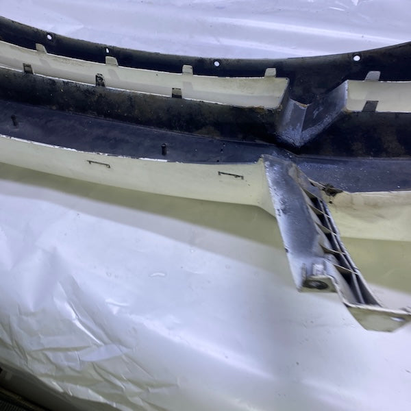 Volkswagen Polo Ön Tampon 2GO807221 21-24 En Uygun Oto Parça