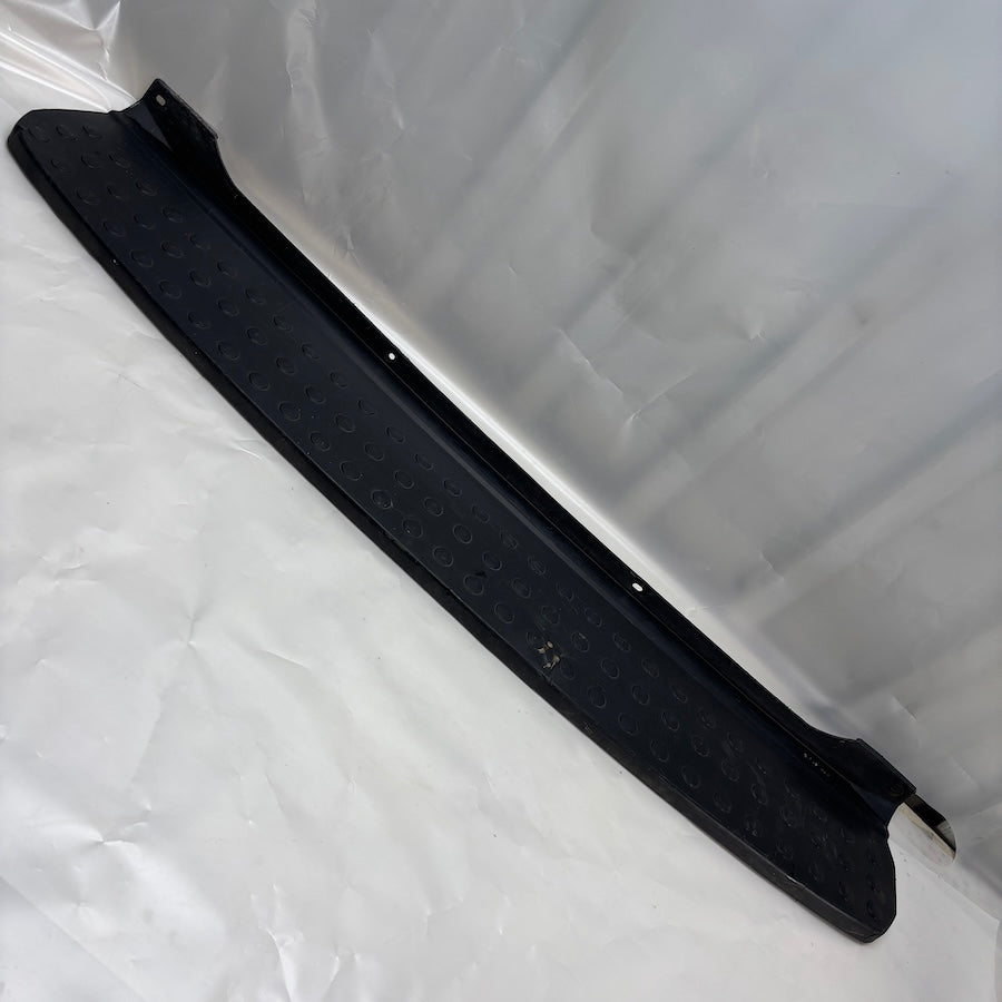 Dodge Nitro Arka Tampon Basamak Bakalit FNG4022