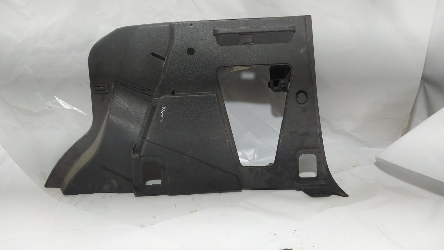 Ford Courier Sağ Arka Pandizot Bagaj İç Kaplaması ET76-K31012