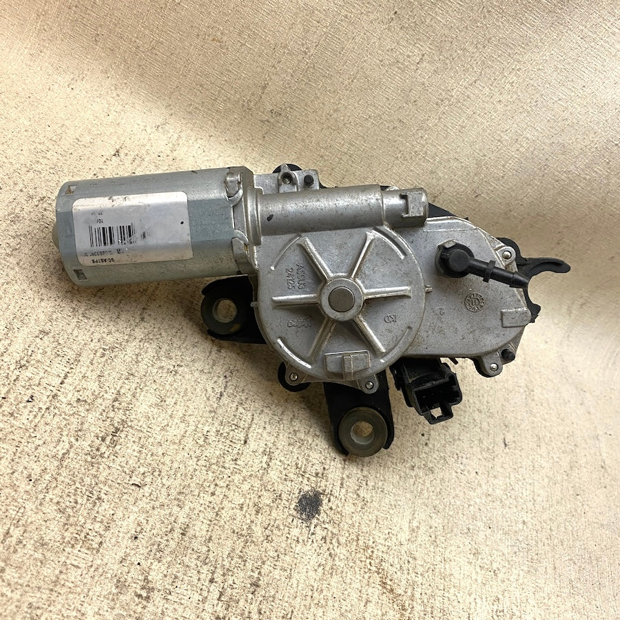 FORD Courier Arka Silecek Motoru ET7617K441AB