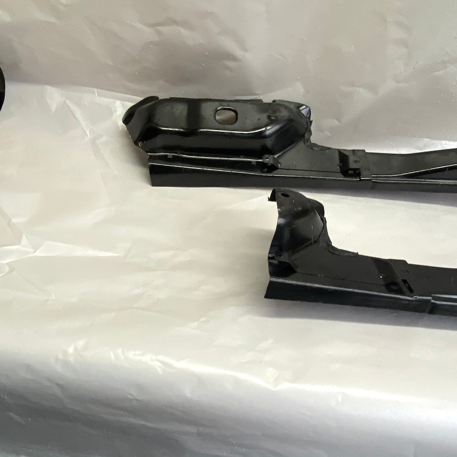 FORD Courier Arka Sağ Direk Sacı - Stop Sacı