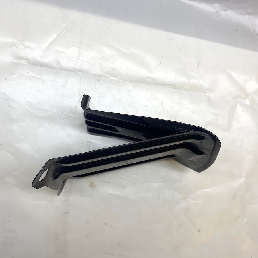 FORD Courier Arka Tampon Sabitleme Demiri ET76-17C945-AC
