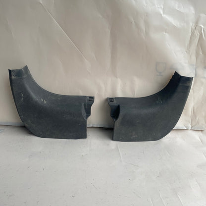 FORD Courier Ön Köşe Eşik Kapağı ET76-B02348