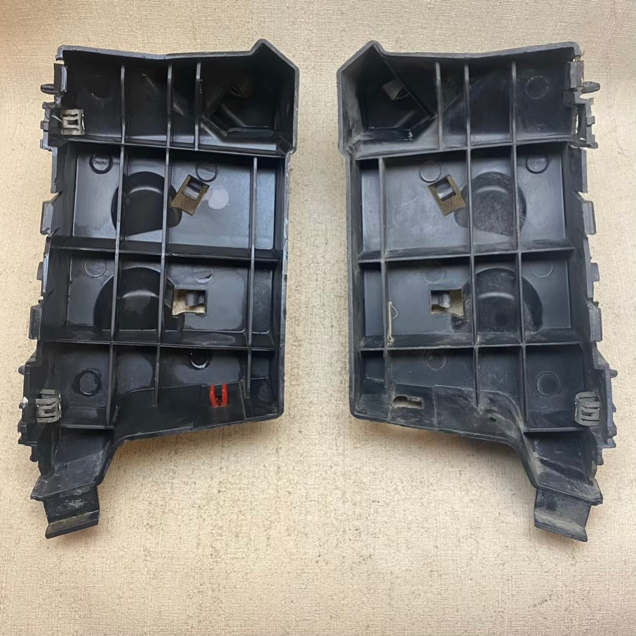 FORD Courier Ön Tampon Bağlantı Braketi et76-17d959-ab orjinal