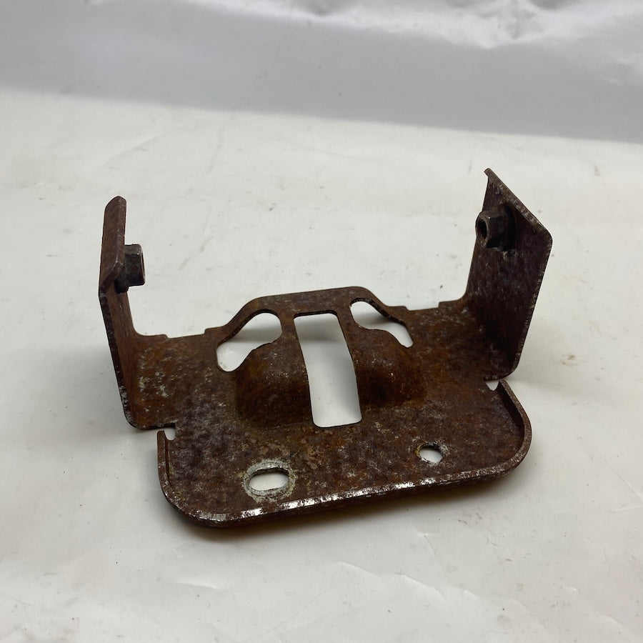 FORD Courier Orta Konsol Braketi ET76-A045B32-AA