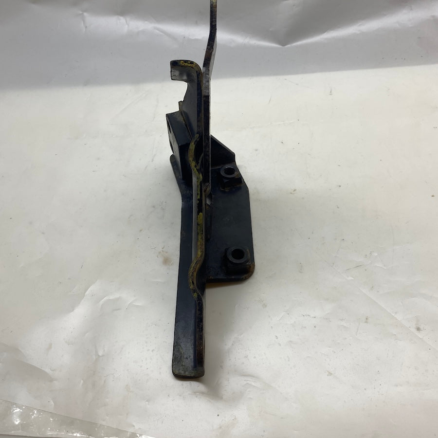 FORD Escort Motor Takozu Bağlantı Braketi 91AB-6A025AH