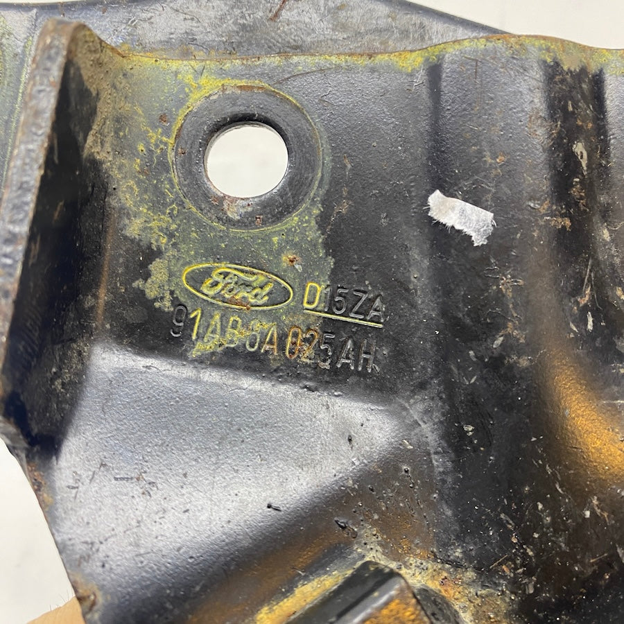 FORD Escort Motor Takozu Bağlantı Braketi 91AB-6A025AH