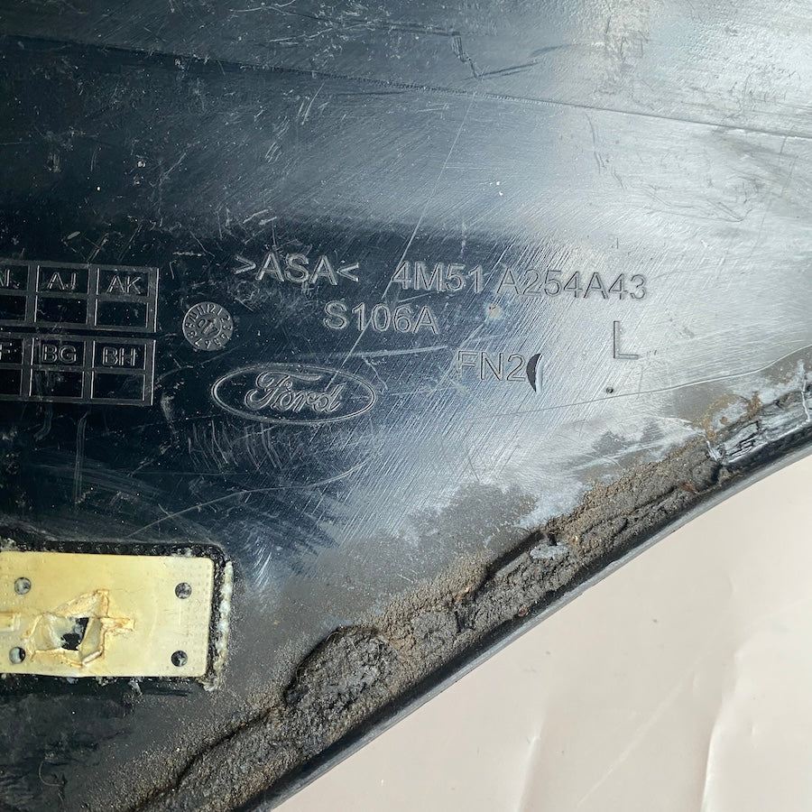 FORD FOCUS Arka Kapı Direk Çıtası 4M51 A254A42