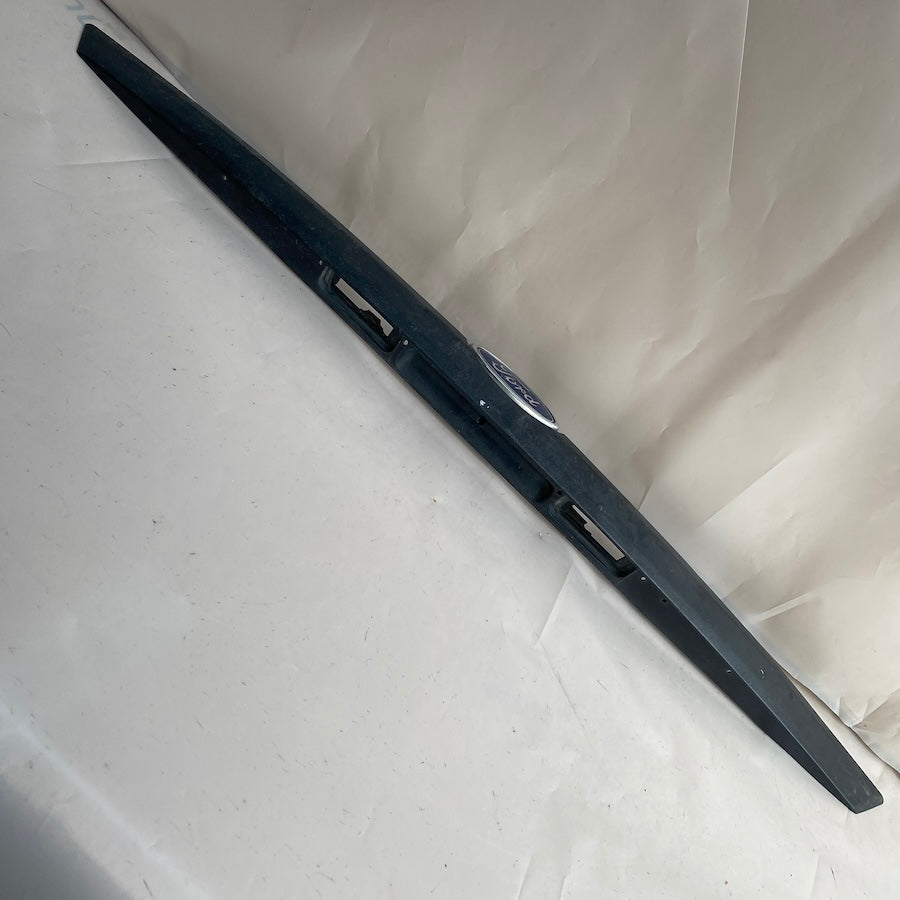 FORD FOCUS Bagaj Açma Çıtası 98AB-A43404