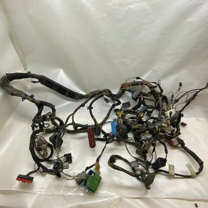 FORD FOCUS MK2 İç Göğüs Tesisatı 6M5T-14401