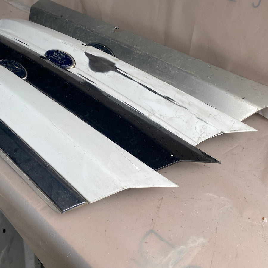 FORD Fiesta Bagaj Tutamağı 8A61-A43404-B