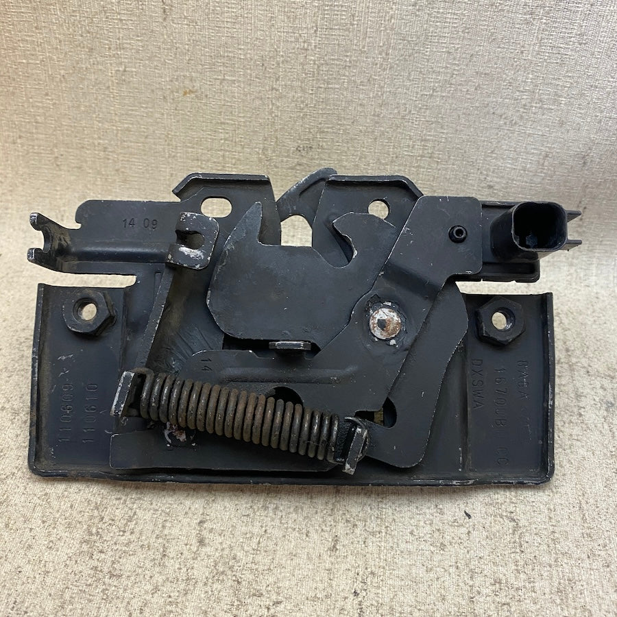 FORD Fiesta Kaput Kilidi 8A6A16700