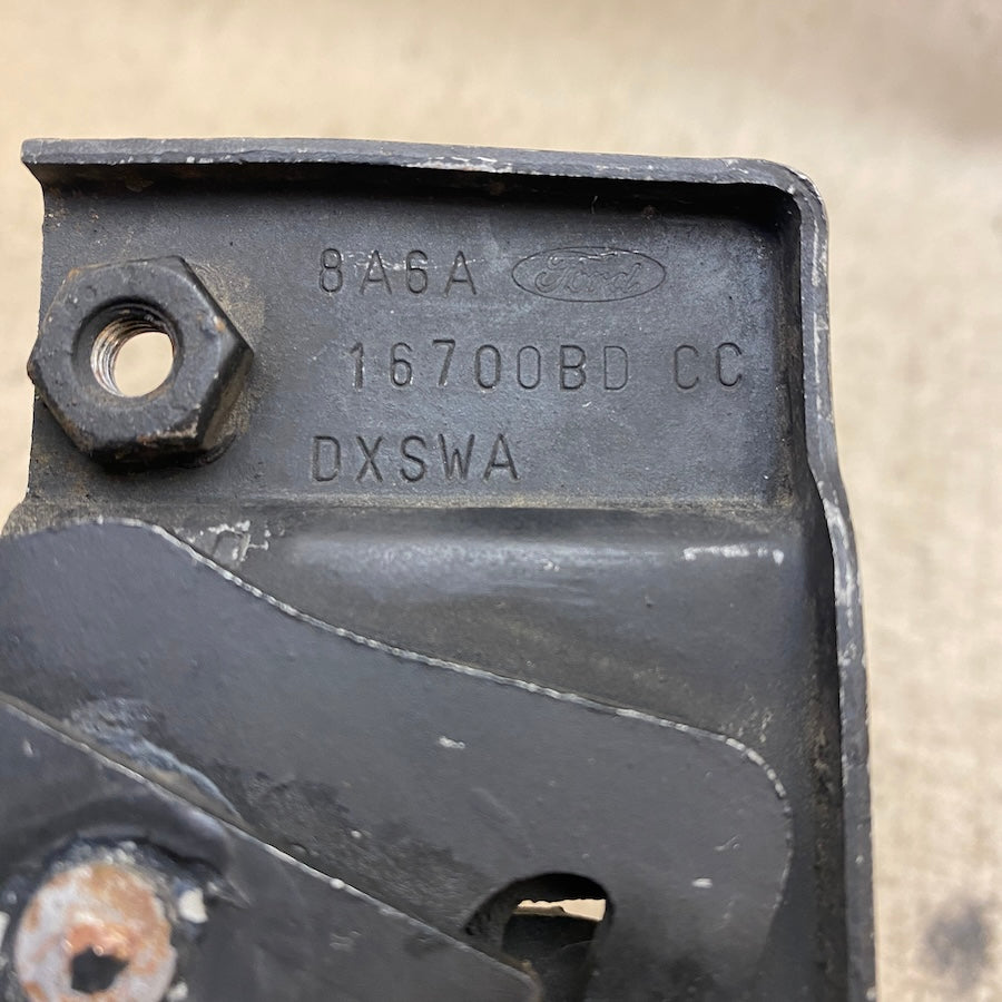 FORD Fiesta Kaput Kilidi 8A6A16700