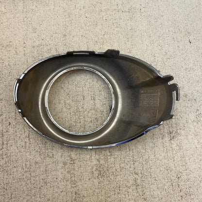 FORD Focus 11 Sis Far Çerçevesi Nikelaj Sol BM51-19953-C