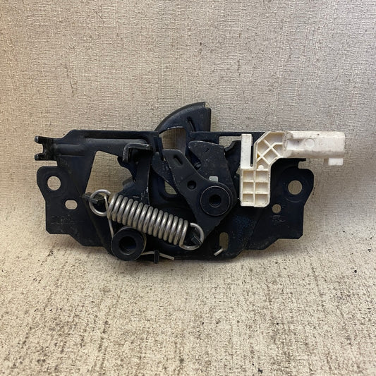 FORD Focus 3 Kaput Kilidi BM5A16700BG