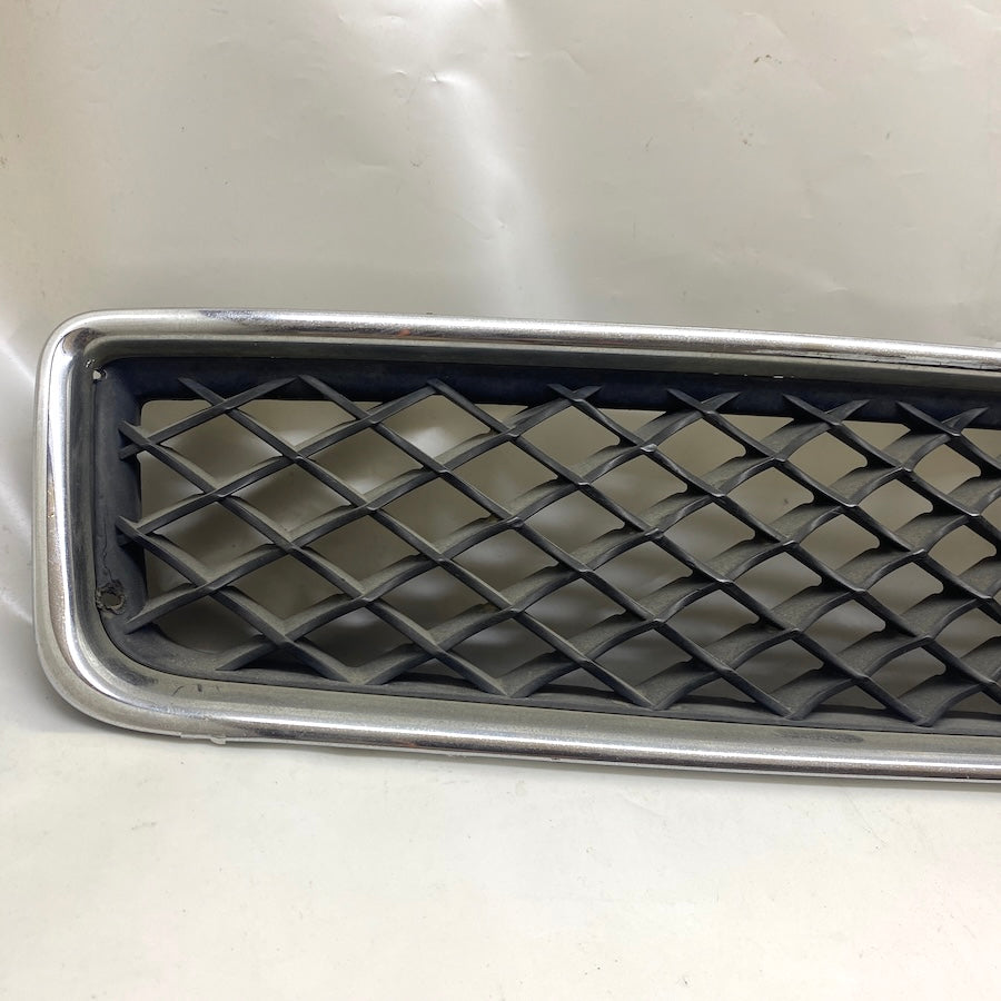 FORD Fusion Ön Panjur 6N11-8A-133C