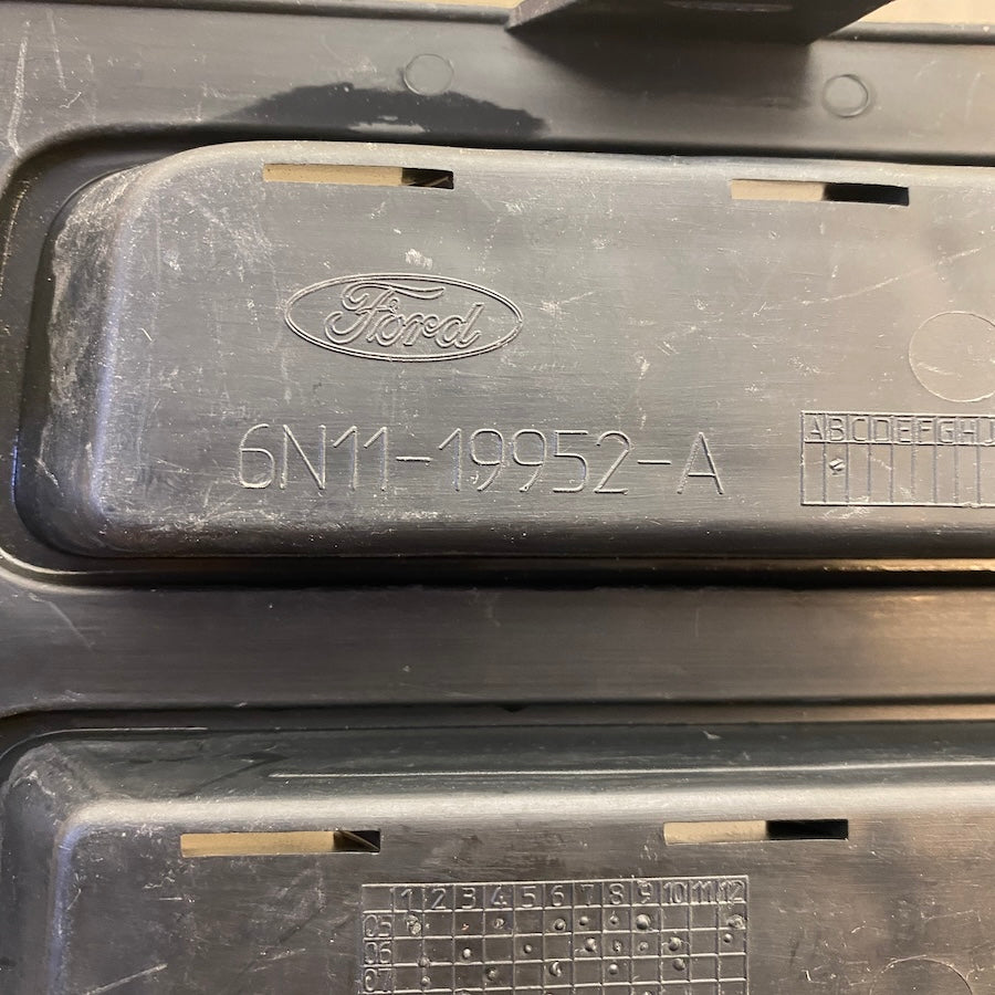 FORD Fusion Sis Far Kapağı Sağ 6N11-19952-A