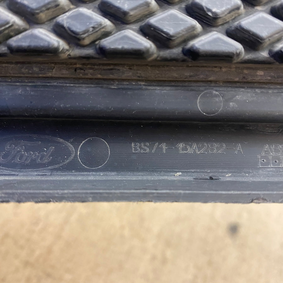 FORD MONDEO Gündüz Far Kapağı Sol BS71 15A282 AC