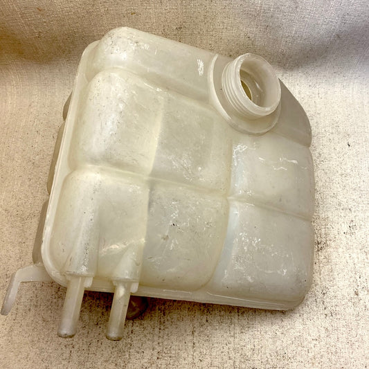 FORD Radyatör Yedek Su Deposu 8T16-8K218-AB