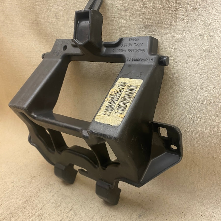 FORD TOURNEO COURIER Radyo Montaj Braketi ET76-18888-CB