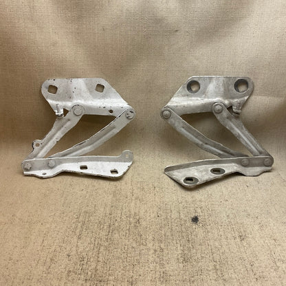 FORD TRANSİT V362 V363 Kaput Menteşesi BK21-16801-AC