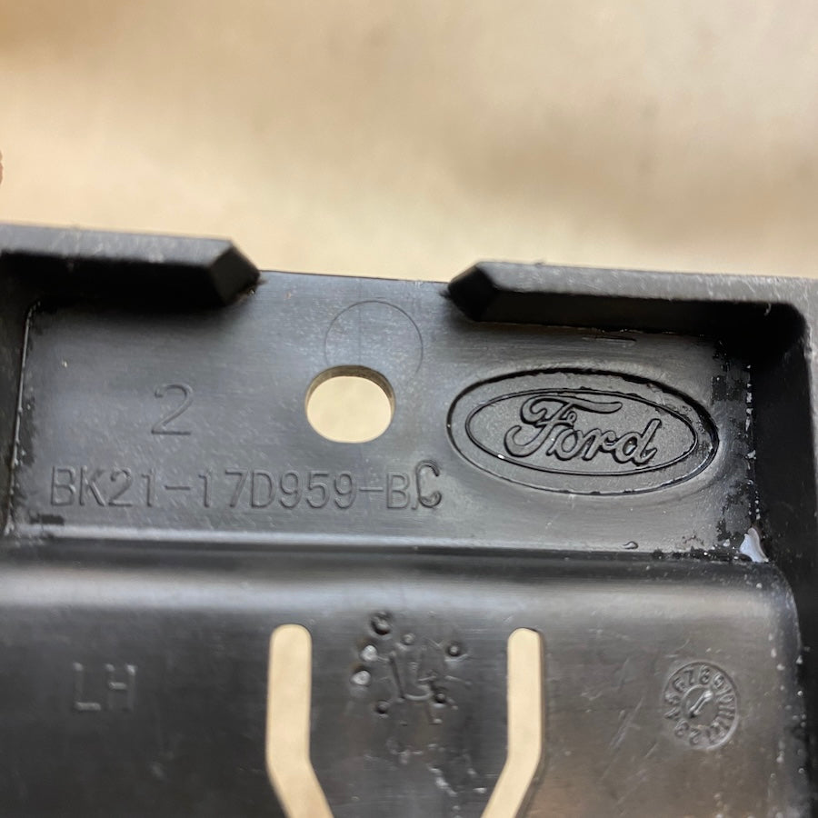 FORD Transit Custom V362 Ön Tampon Bağlantı Braketi Sol BK21 17D959 BC