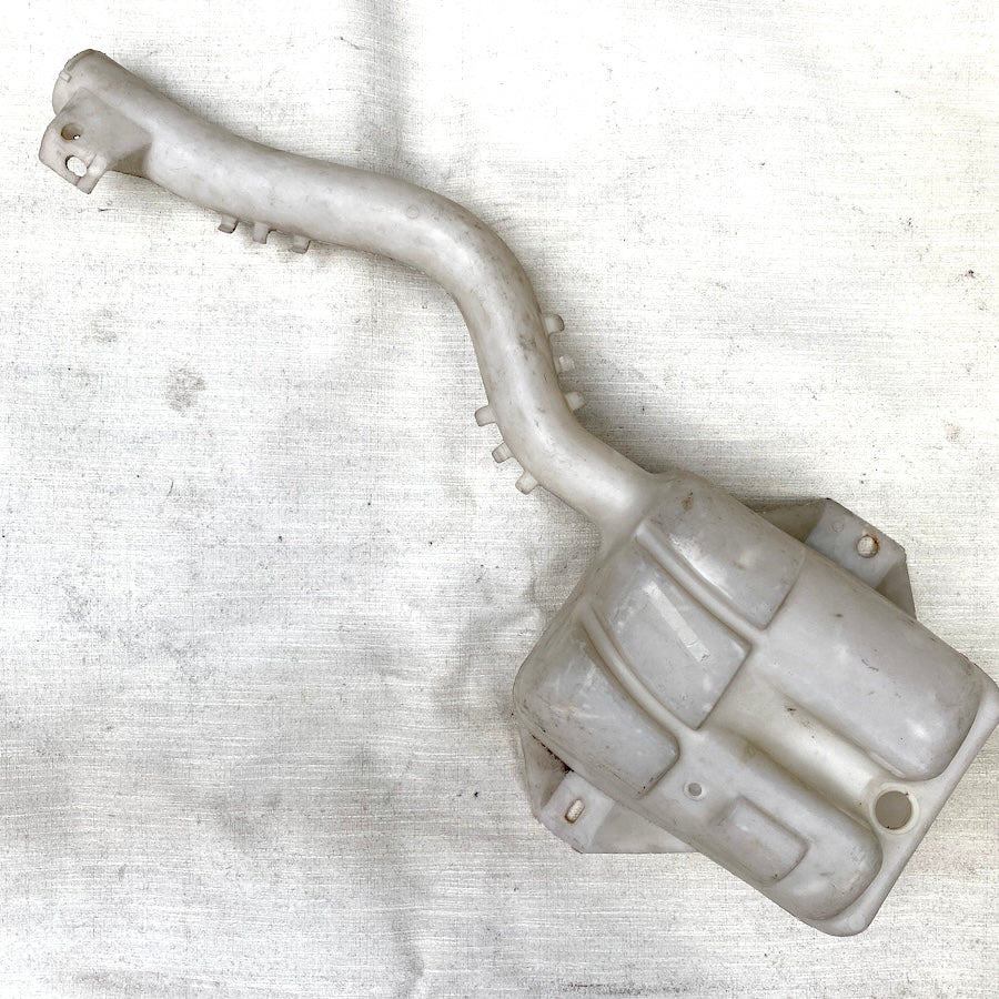 FORD Transit V186 Silecek Su Deposu 3C16-13K185